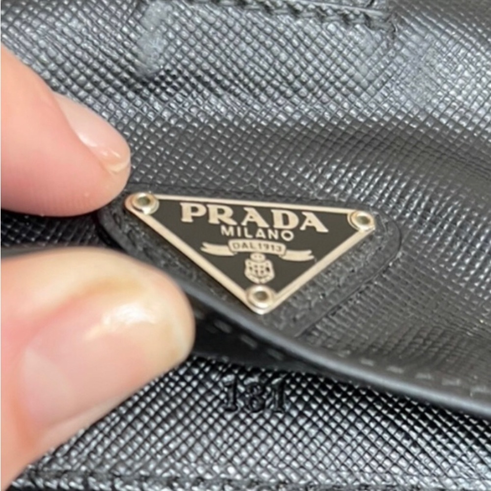 Prada Card Wallet - Picture 4 of 10